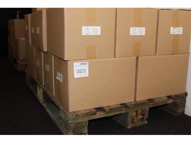 Twaalf dozen blond 't krut tht 10-2026. totaal 288 flesjes. - afbeelding 1 van  3