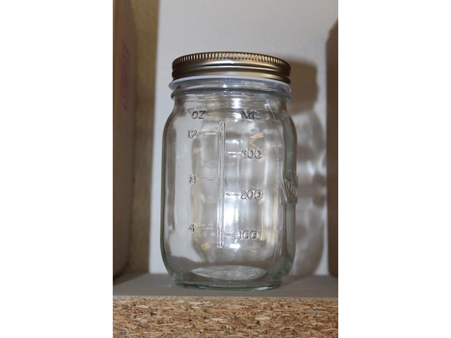 Twaalf glazen potten volila met maataanduiding en deksels. - afbeelding 3 van  3