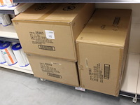 Twaalf zwembad filterpompen bestway flow clear in doos, max. 2006 l/per uur. - afbeelding 2 van  3