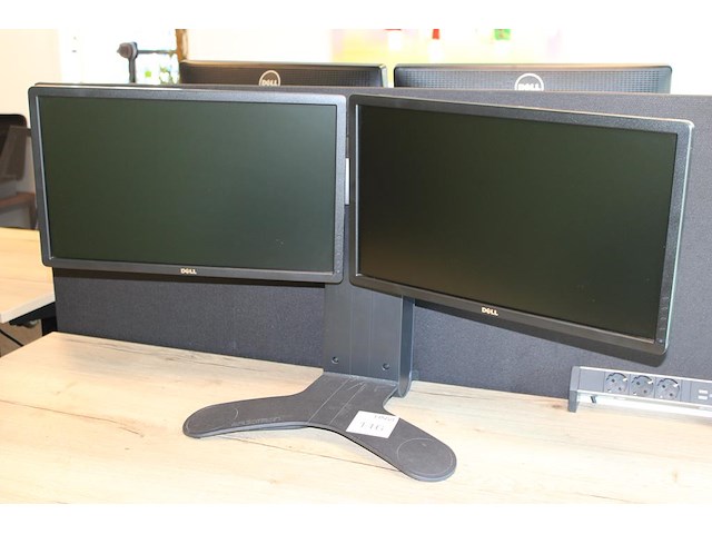 Twee 23 inch monitoren dell p2312ht op ergotron statief. - afbeelding 1 van  2