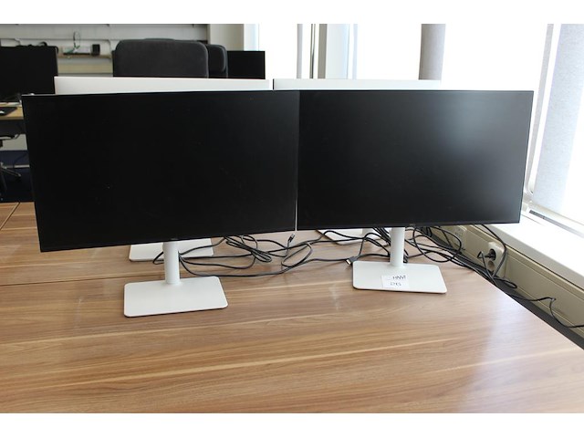 Twee 27 inch monitoren dell s2725hs. - afbeelding 1 van  3