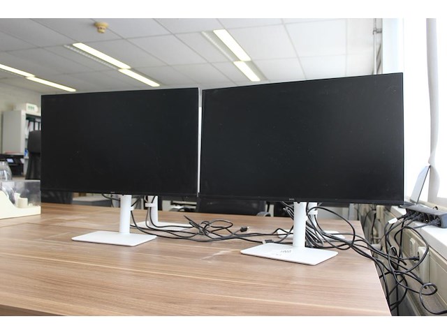 Twee 27 inch monitoren dell s2725hs. - afbeelding 2 van  3
