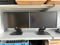 Twee beeldschermen hp compaq la2306x . in hoogte verstelbaar en draaibaar - afbeelding 1 van  3