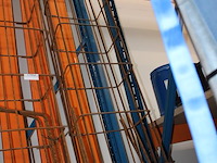 Twee bewapeningspilaren. afmeting 41 x 27 x circa 300 cm. - afbeelding 3 van  3