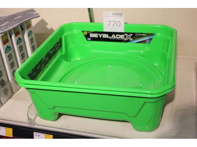 Twee beystadiums beyblade. - afbeelding 1 van  2