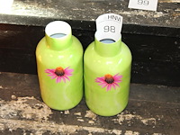 Twee decoratieve potten hoogte 26 cm. - afbeelding 1 van  2