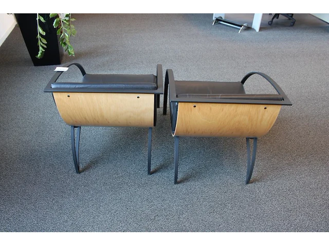Twee design fauteuils karl-friedrich forster - afbeelding 3 van  3