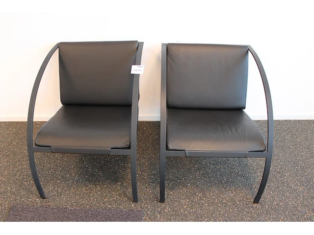 Twee design fauteuils karl-friedrich forster - afbeelding 1 van  3