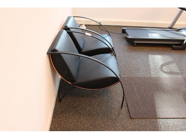 Twee design fauteuils karl-friedrich forster - afbeelding 2 van  3