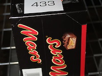 Twee dozen mars. 2x 32 stuks. - afbeelding 2 van  3