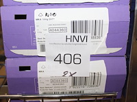 Twee dozen milka daim repen. 44 stuks. - afbeelding 2 van  2