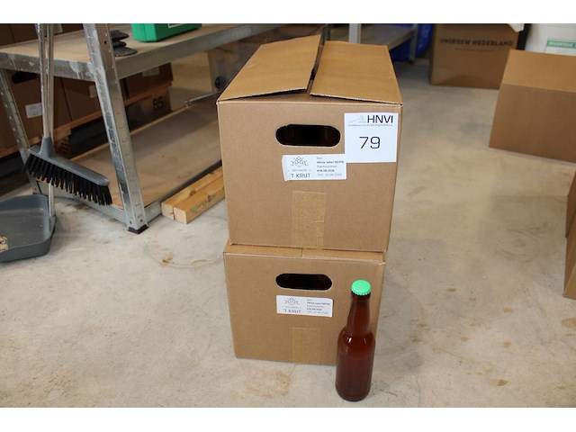 Twee dozen neipa bier a 24 flessen. tht 1-9-26. - afbeelding 1 van  3