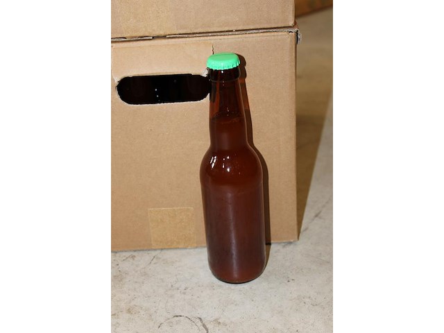 Twee dozen neipa bier a 24 flessen. tht 1-9-26. - afbeelding 2 van  3