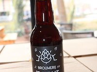 Twee dozen quadrupel 't krut tht 07-2027. totaal 48 flesjes. - afbeelding 2 van  3