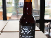 Twee dozen quadrupel 't krut tht 07-2027. totaal 48 flesjes. - afbeelding 2 van  3