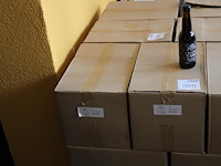 Twee dozen quadrupel whisky infused. totaal 48 flesjes. - afbeelding 1 van  3