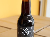 Twee dozen quadrupel whisky infused. totaal 48 flesjes. - afbeelding 2 van  3