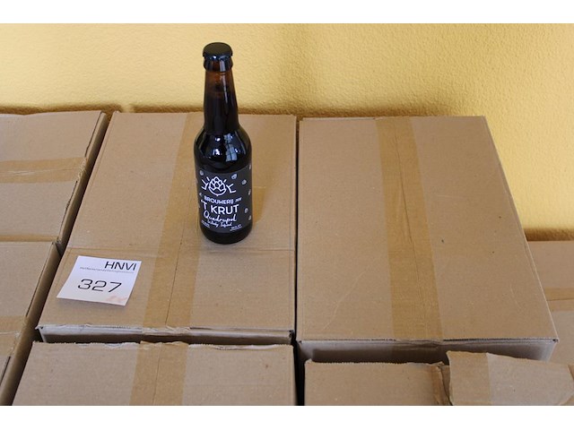 Twee dozen quadrupel whisky infused. totaal 48 flesjes. - afbeelding 1 van  3