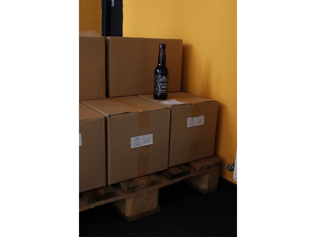 Twee dozen quadrupel whisky infused. totaal 48 flesjes. - afbeelding 3 van  3