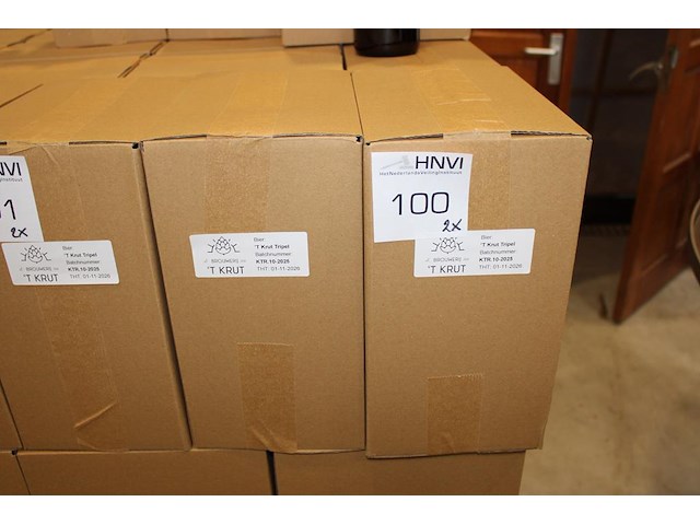 Twee dozen tripel bier a 6 flessen van 75 cl. tht 1-11-26. - afbeelding 1 van  3