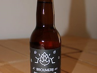 Twee dozen triple 't krut tht 07-2026. totaal 48 flesjes. - afbeelding 2 van  3