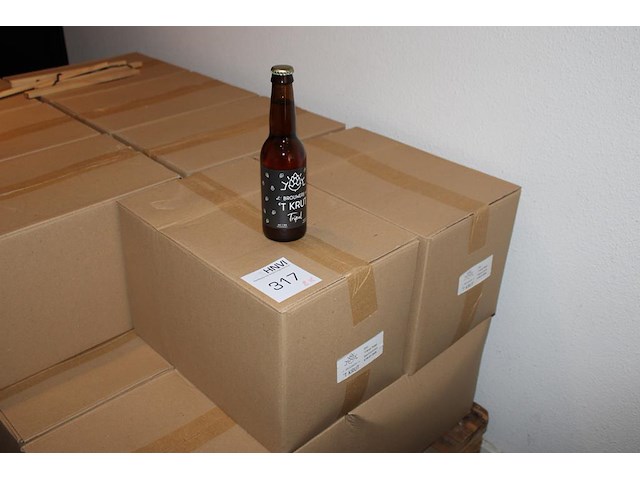 Twee dozen triple 't krut tht 07-2026. totaal 48 flesjes. - afbeelding 1 van  3
