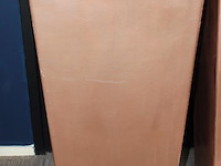 Twee fiberglas plantenbakken afm. 34 x 34 x 90 cm. - afbeelding 3 van  3