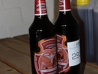 Twee flessen grenadine siroop hooghoudt. - afbeelding 2 van  2