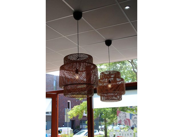 Twee hanglampen ikea, hoogte 36 cm. - afbeelding 2 van  2