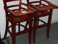 Twee houten kinderstoelen. - afbeelding 2 van  2