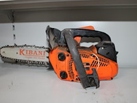 Twee kettingzagen kibani. werking en compleetheid onbekend - afbeelding 3 van  5