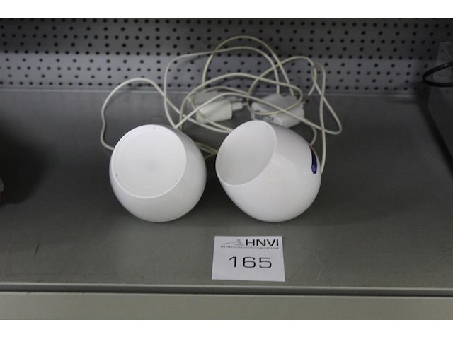 Twee kleurenlampjes philips. margeproduct - afbeelding 1 van  2