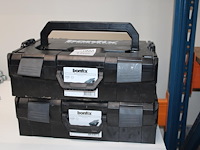 Twee koppelbare assortimentskoffers bonfix. gevuld met enkele henco koppelingen. - afbeelding 1 van  2