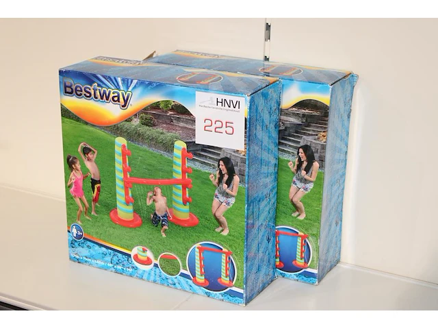 Twee limbosproeiers bestway, afm. 175 x 71 x 150 cm. - afbeelding 1 van  2