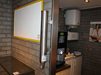 Twee metalen bekenhouders. - afbeelding 1 van  3