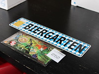 Twee metalen bierborden. - afbeelding 2 van  2