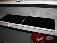 Twee monitoren iiyama 23,8 inch met bureaubeugel. - afbeelding 1 van  3