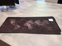 Twee muismatten xl. afmeting 90 x 40 cm. - afbeelding 1 van  2