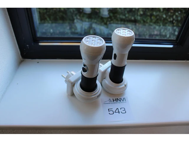 Twee oplaadbare ledlampen alecto. - afbeelding 1 van  1