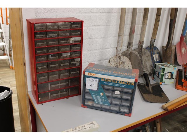 Twee organisers. - afbeelding 1 van  2