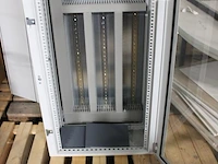 Twee patchkasten ascom, afm. 60 x 37 x 100 cm. - afbeelding 2 van  4