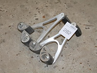 Twee platendragers/klemmen. - afbeelding 2 van  2