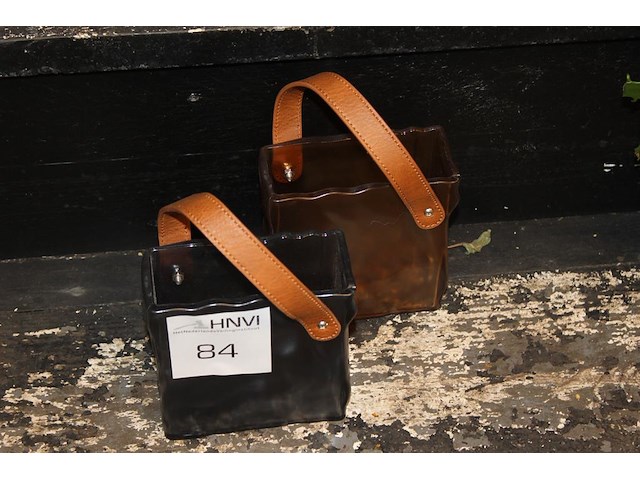 Twee plexiglas handtassen hoogte 15 cm. - afbeelding 1 van  2