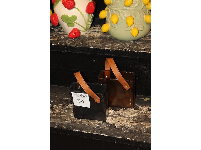 Twee plexiglas handtassen hoogte 15 cm. - afbeelding 2 van  2