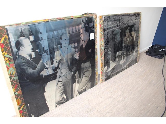 Twee prenten op glas afm. 95 x 94 cm. - afbeelding 1 van  3