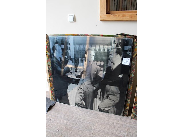 Twee prenten op glas afm. 95 x 94 cm. - afbeelding 2 van  3