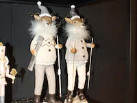 Twee skiherten hoogte 38 cm. - afbeelding 2 van  2