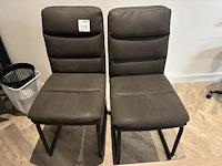 Twee sledestoelen - afbeelding 1 van  3