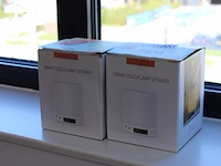 Twee smarttouch lampspeakers nieuw in doos - afbeelding 2 van  2