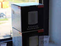 Twee speakerlampen nieuw in doos - afbeelding 2 van  2